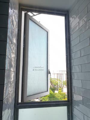 Condo Bathroom Casement Full Brown at Alexandra